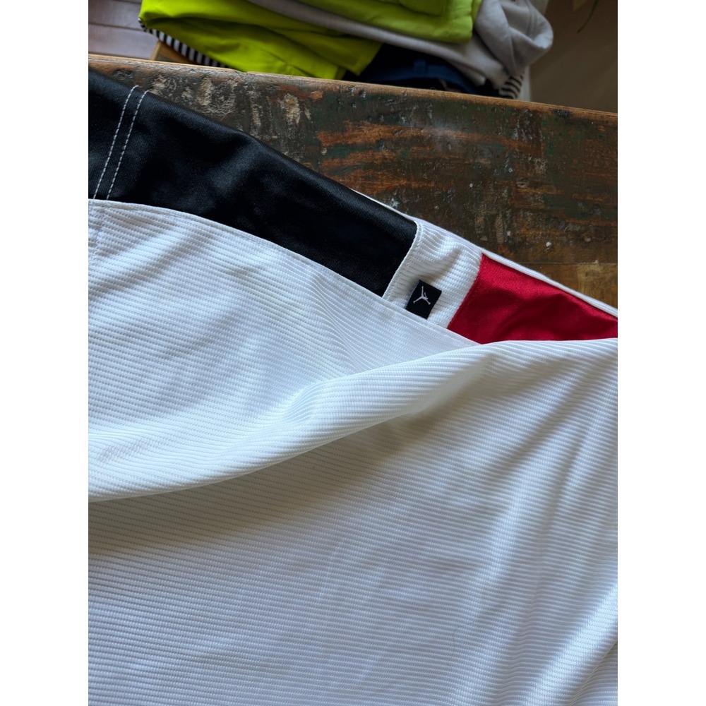 Jordan Mens Basketball Shorts White Red Black Mesh Jumpman Athletic Size 2XL - Picture 3 of 4